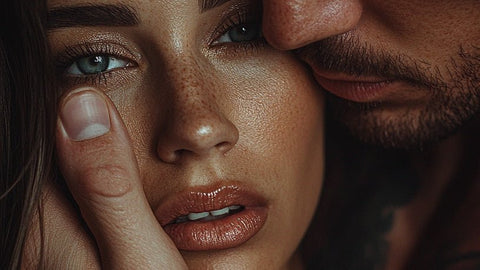 Dark romance be jokių tabu – Agnė Bausienė griauna meilės romanų stereotipus - OBUOLYS
