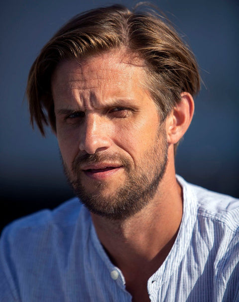 Istorinių trilerių žvaigždė Aslak Nore: „Kiekviename žmoguje slypi fašistas“ (Interviu) - OBUOLYS