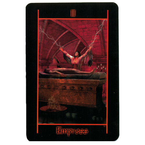 Tarot of the Night kortos Schiffer Publishing