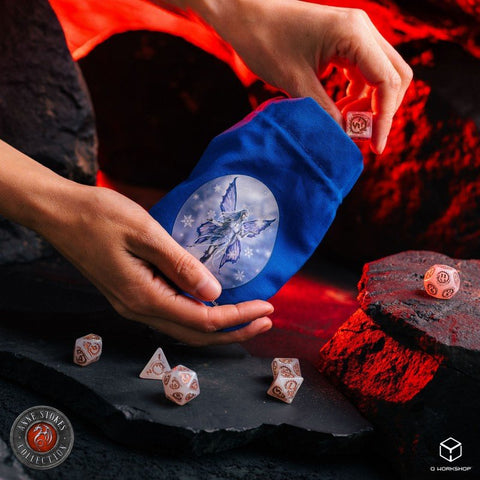 Anne Stokes Snow Fairy kauliukų maišelis Q - Workshop - OBUOLYS