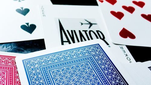 Aviator Standard pokerio kortos (Raudonos) - OBUOLYS
