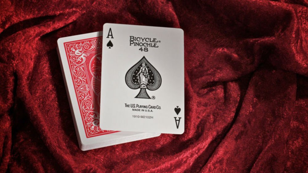 Bicycle Pinochle Standard kortos (Raudonos) - OBUOLYS