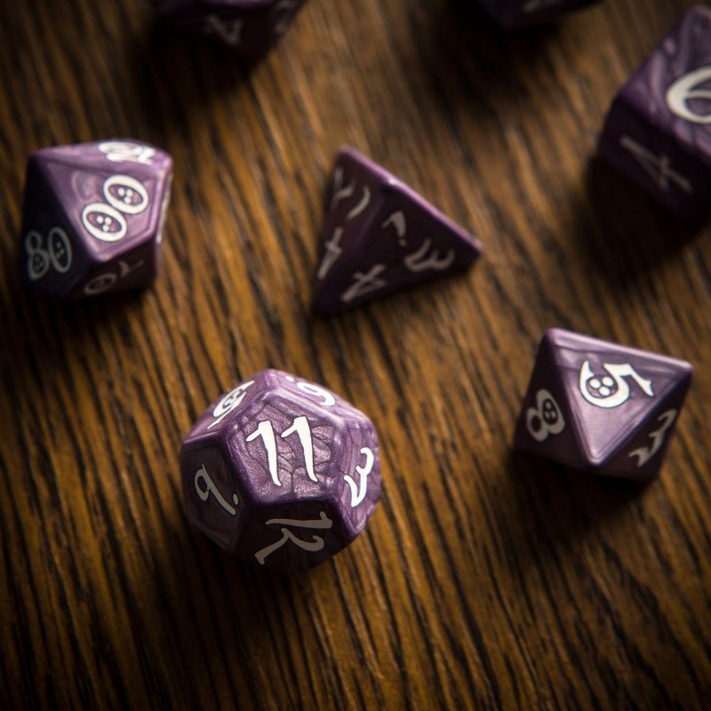 Classic RPG kauliukų rinkinys violetinės ir baltos sp - OBUOLYS