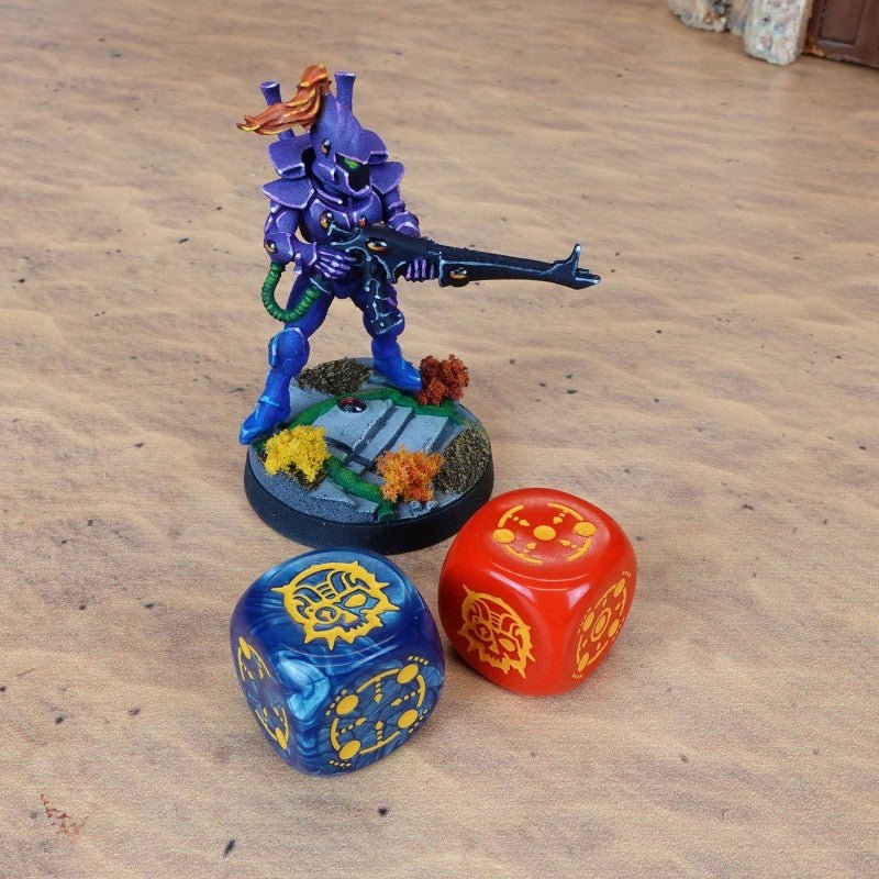 Crosshairs Compact D6 RPG kauliukų rinkinys (kobalto ir raudona sp.) - OBUOLYS