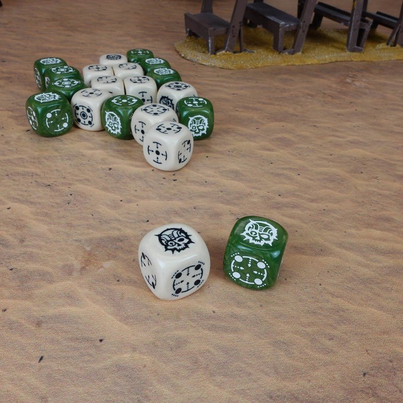 Crosshairs Compact D6 RPG kauliukų rinkinys (smėlio ir alyvuogių sp.) - OBUOLYS