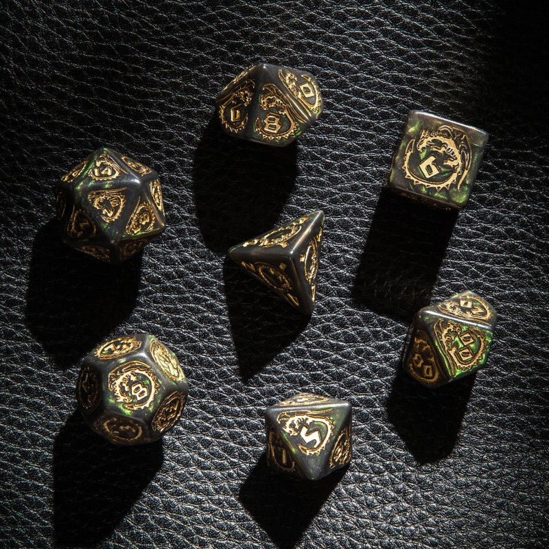 Dragons RPG kauliukų rinkinys žalios ir auksinės sp Q workshop - OBUOLYS