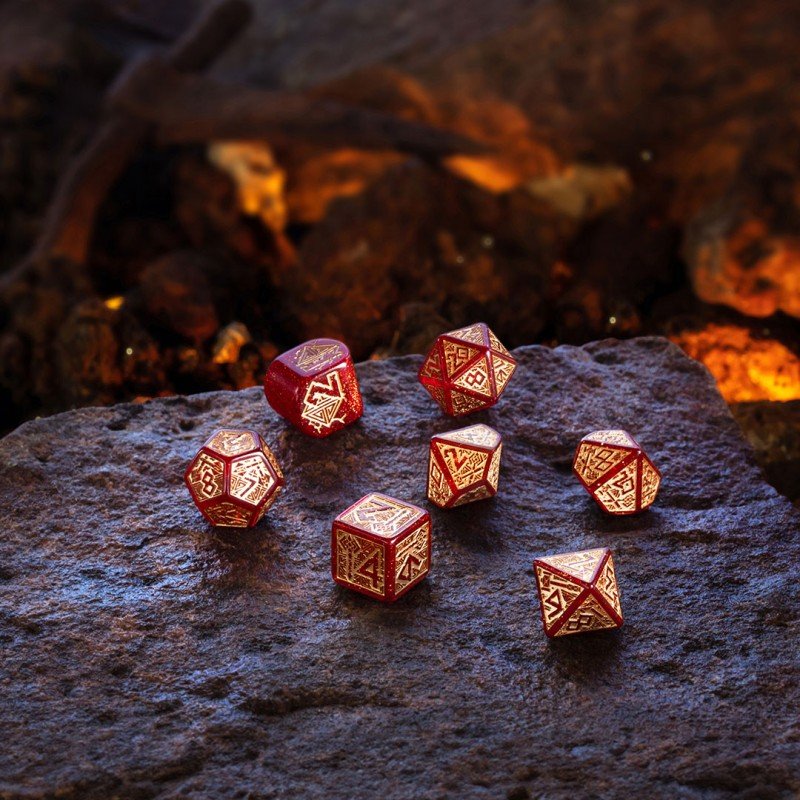 Dwarven Jewels kauliukų rinkinys (raudona sp.) - OBUOLYS