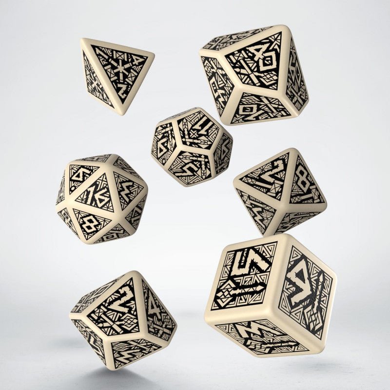 Dwarven kauliukų rinkinys smėlio ir juodos spalvos - OBUOLYS