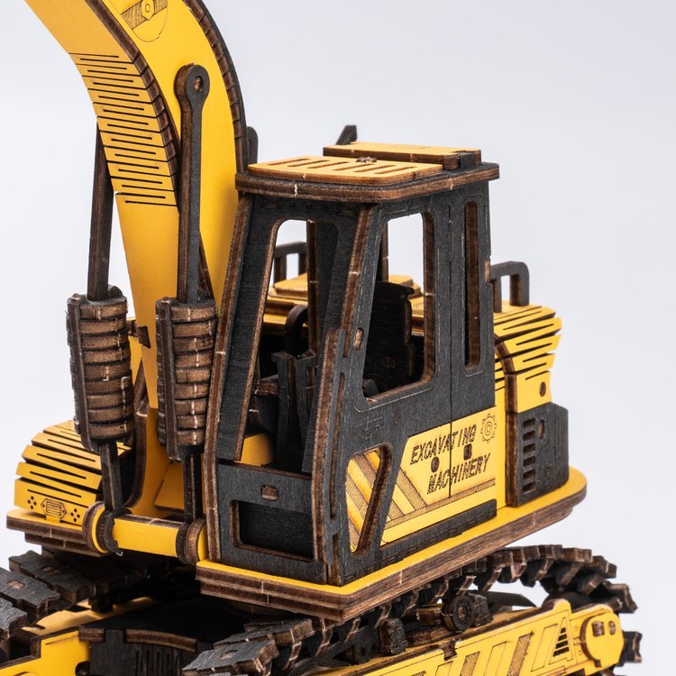 EKSKAVATORIUS: 3D medinė dėlionė mechanikos entuziastams - OBUOLYS