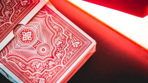 Ellusionist Cohort Red kortos - OBUOLYS
