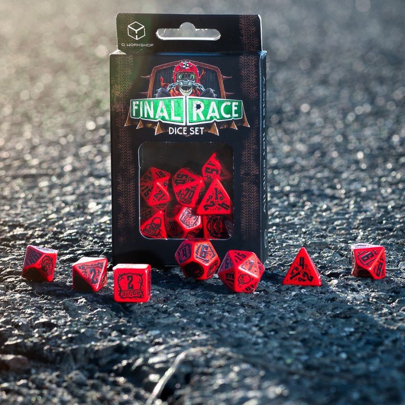 Final Race Dice Set: Engine Roar kauliukų rinkinys - OBUOLYS