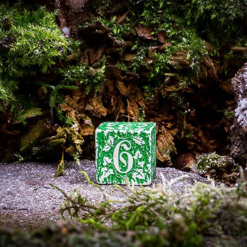 Forest Tundra kauliukų rinkinys žalios ir baltos sp - OBUOLYS