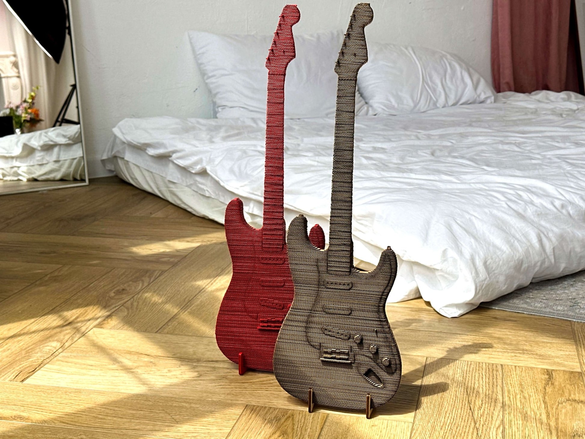 GITARA: surenkama 3D dėlionė - skulptūra - OBUOLYS