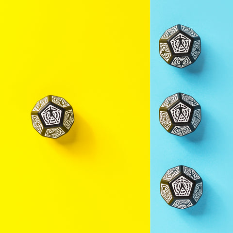 D12 Hit Location kauliukas juodos ir baltos spalvos