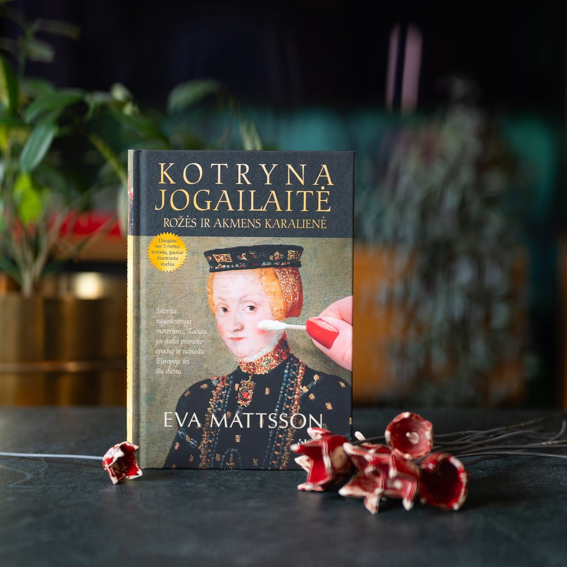 KOTRYNA JOGAILAITĖ (Knygos su defektais) - OBUOLYS