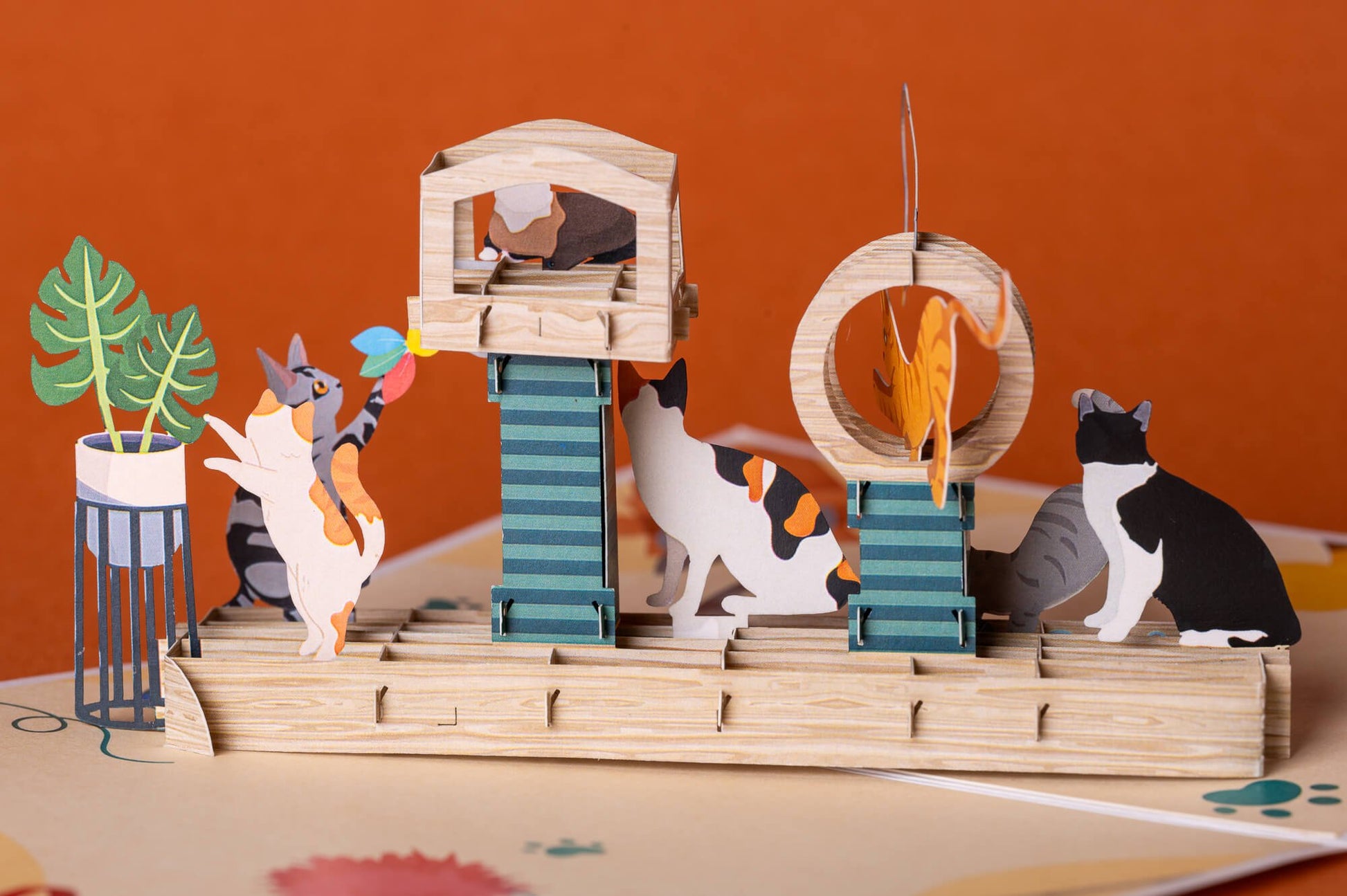 LINKSMIEJI KAČIUKAI: išskirtinio grožio 3D pop - up atvirukas + vokas - OBUOLYS