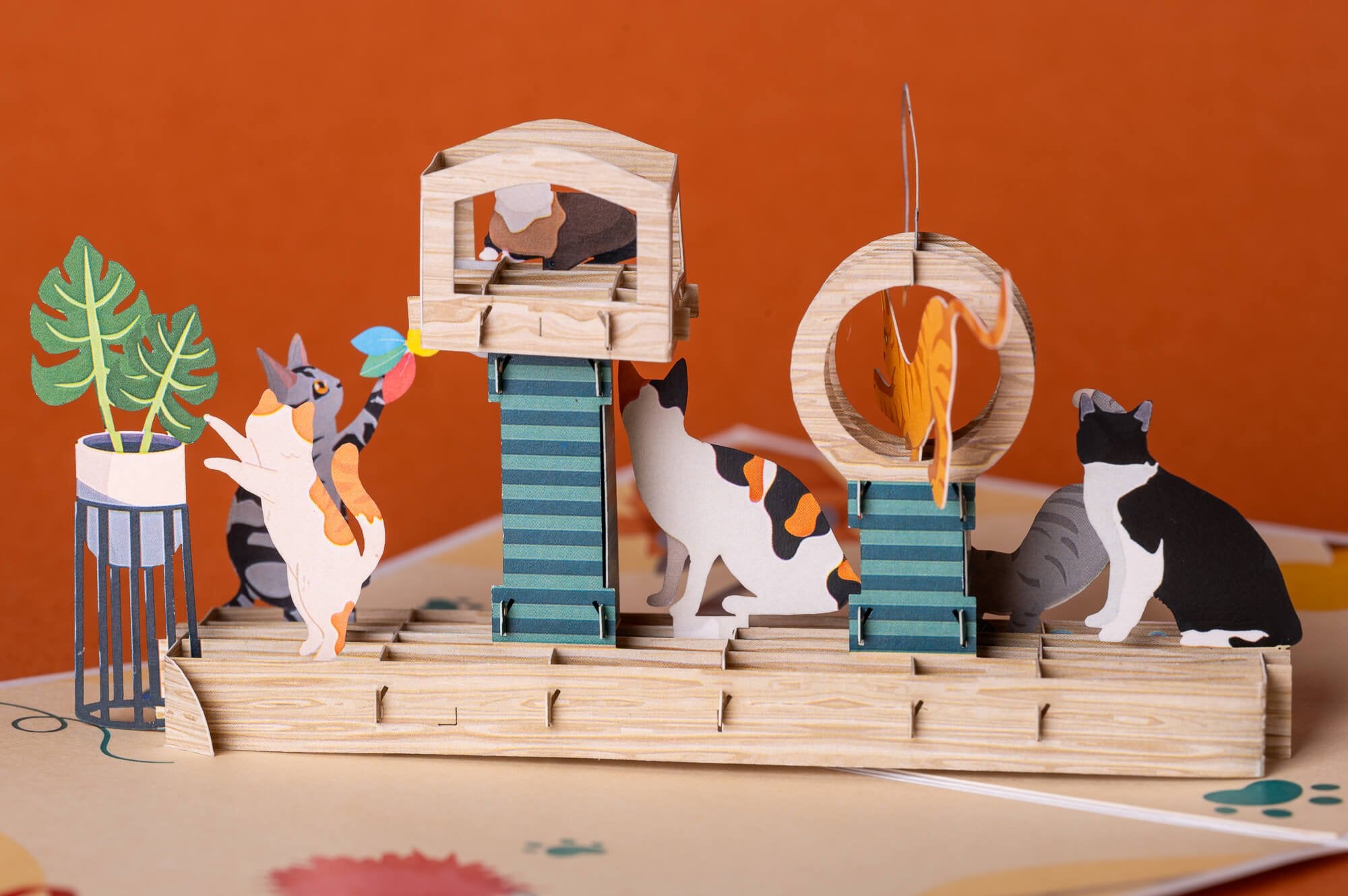 LINKSMIEJI KAČIUKAI: išskirtinio grožio 3D pop - up atvirukas + vokas - OBUOLYS