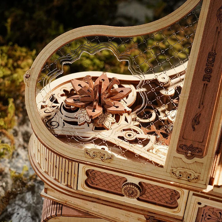 MAGIŠKASIS PIANINAS: 3D medinė dėlionė mechanikos entuziastams - OBUOLYS