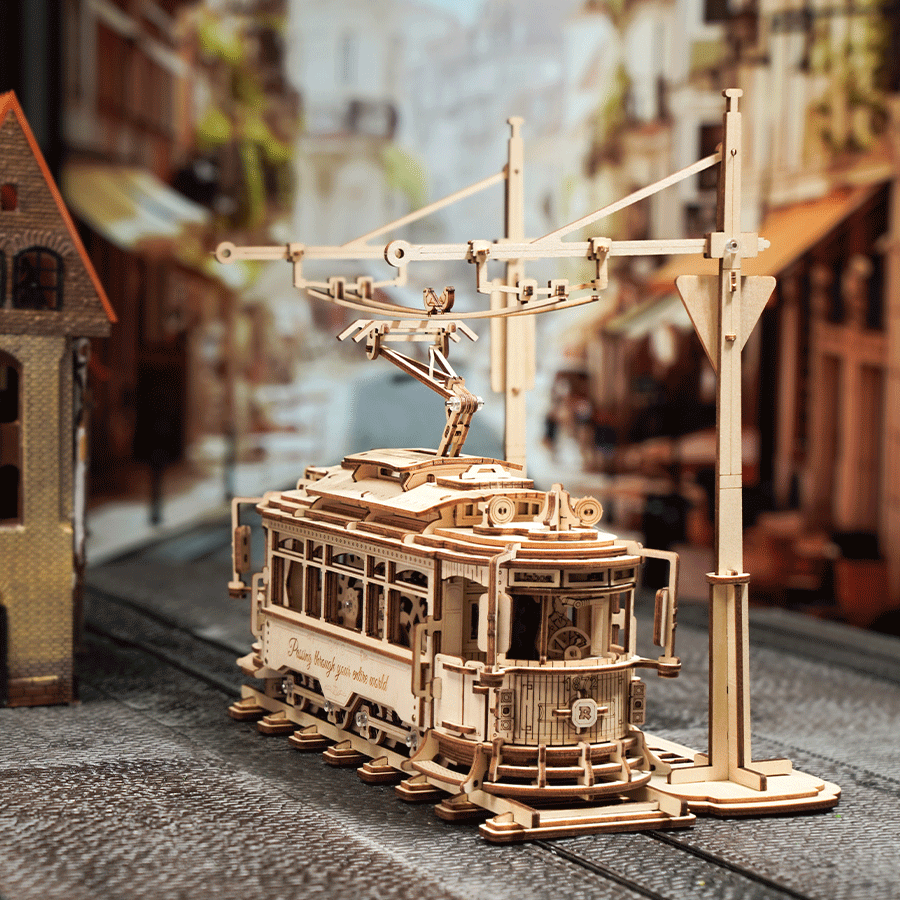 MIESTO TRAMVAJUS: 3D medinė dėlionė mechanikos entuziastams - OBUOLYS