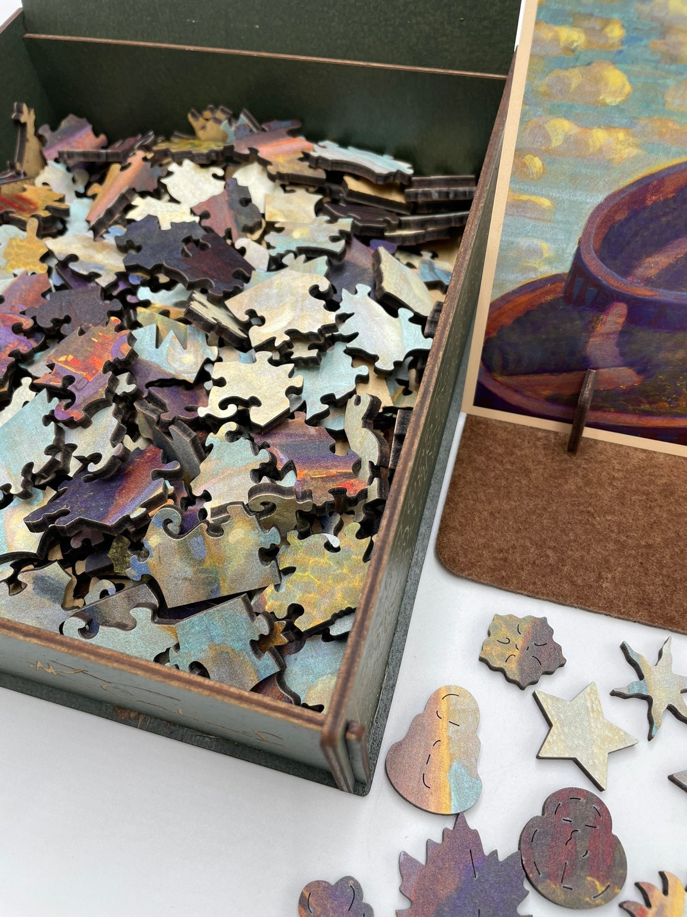 M.K. Čiurlionis Pilies pasaka Dėlionė Medinė L Dydis (300 detalių) Fantasy Puzzles - OBUOLYS