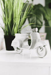 MOTOROLERIS: surenkama 3D dėlionė - skulptūra - OBUOLYS
