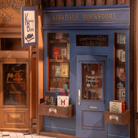 PASIMATYMAS SENAMIESTYJE: šilta romantikos scena tarp tavo knygų - OBUOLYS