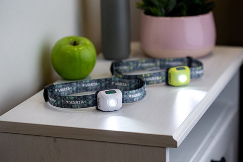 Varta Outdoor Sports Ultralight H30R 18631 įkraunamas prožektorius ant galvos