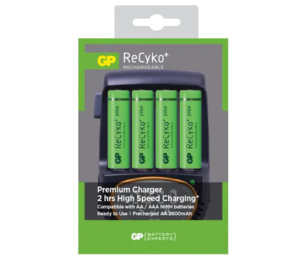 GP Charger PB50 (su 4 x AAA + mašinos adapteris) Baterijų įkroviklis