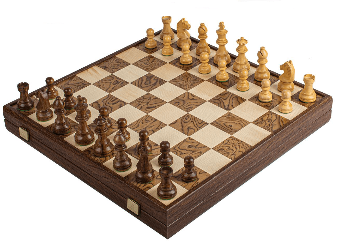 RIEŠUTMEDŽIO ŠACHMATŲ RINKINYS: 43x43 cm su Stauntono figūrėlėmis - OBUOLYS