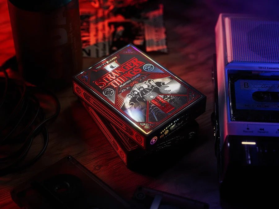 Stranger Things. žaidimo kortos Theory11 - OBUOLYS