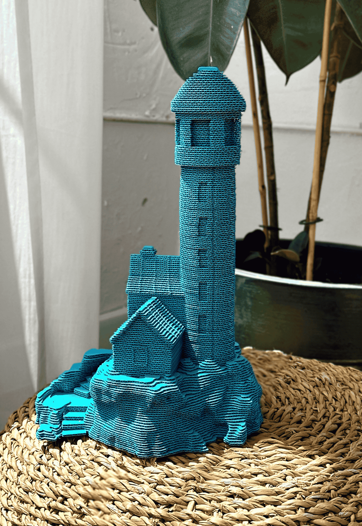 ŠVYTURYS: surenkama 3D dėlionė - skulptūra - OBUOLYS