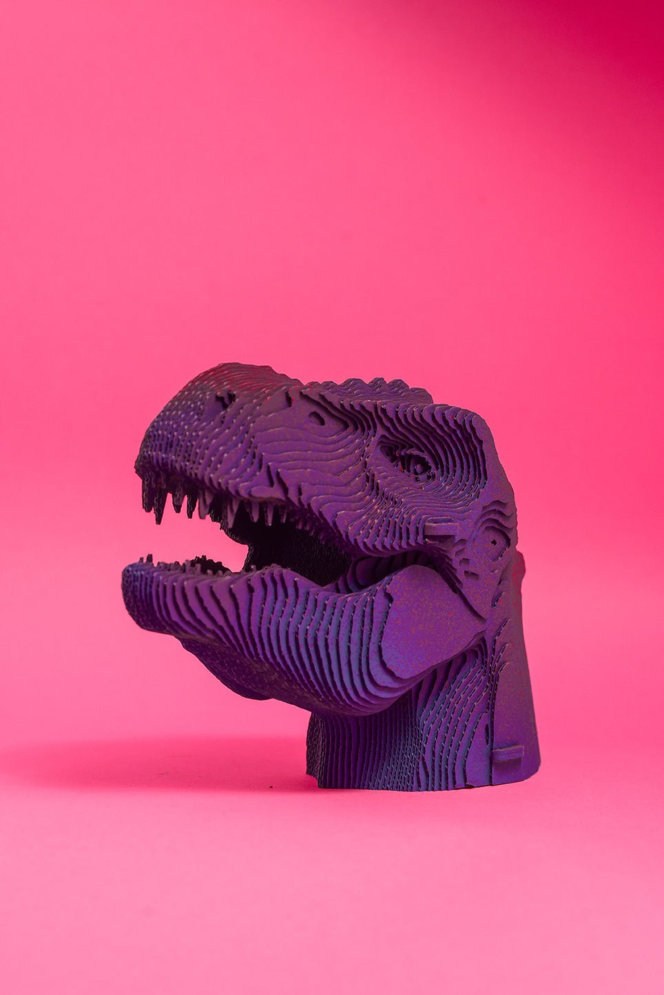 T - REX DINOZAURAS: surenkama 3D dėlionė - skulptūra - OBUOLYS