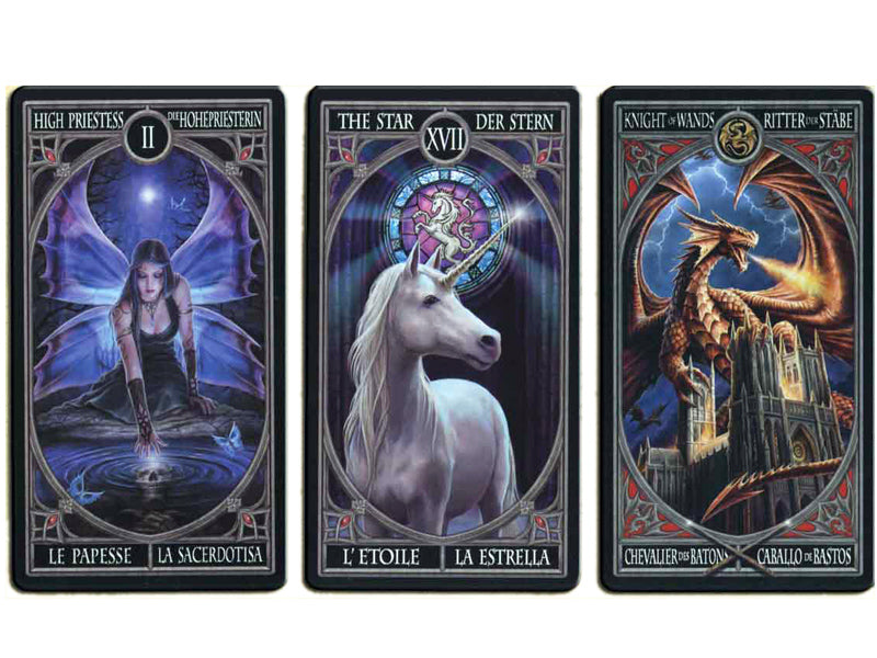 Anne Stokes Gothic Tarot kortos Fournier