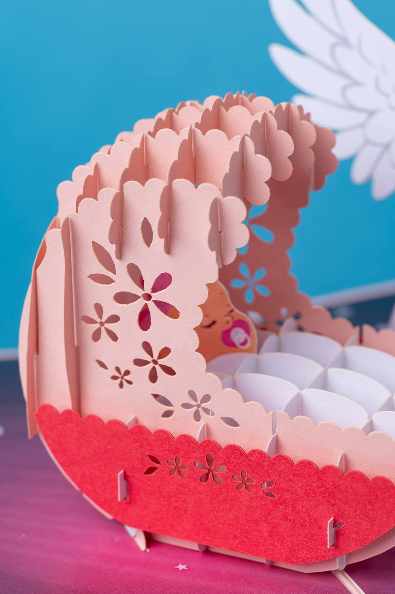 TESAUGO TAVE ANGELAS: išskirtinio grožio 3D pop - up atvirukas (rausvas) + vokas - OBUOLYS