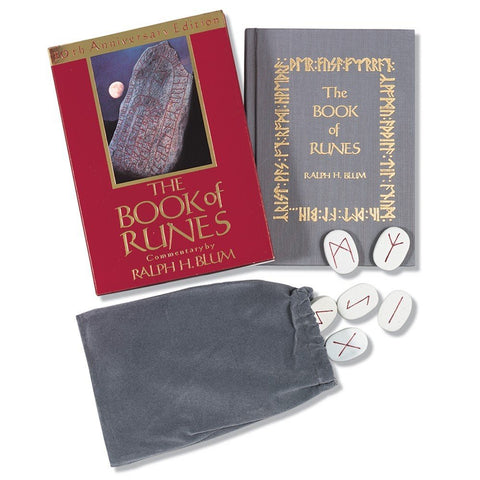 The Book of Runes rinkinys (Jubilieninis leidimas) US Games Systems - OBUOLYS