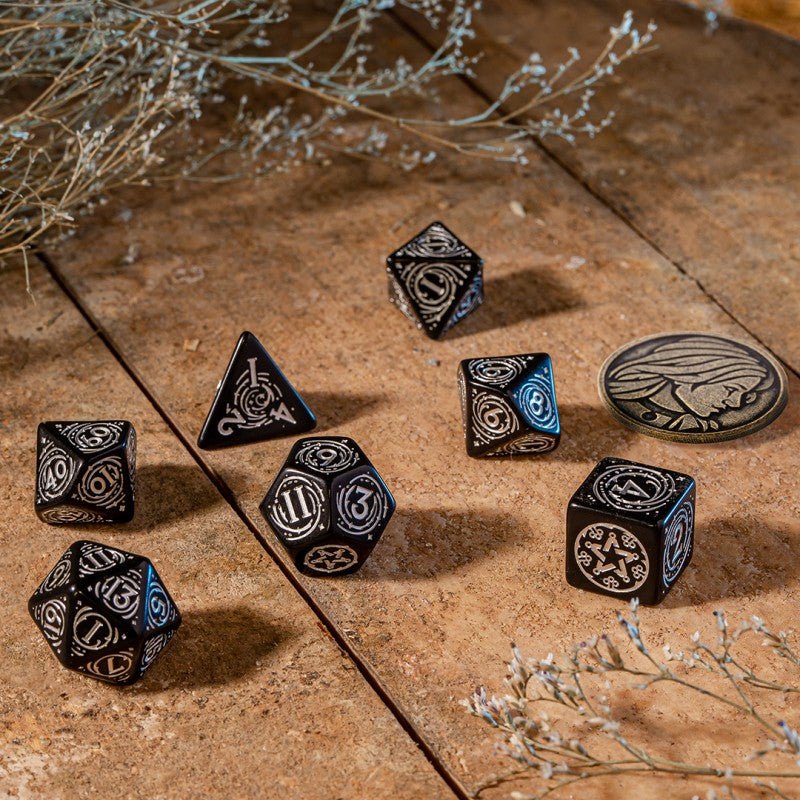 The Witcher Yennefer The Obsidian Star kauliukų rinkinys juodos ir sidabro sp - OBUOLYS
