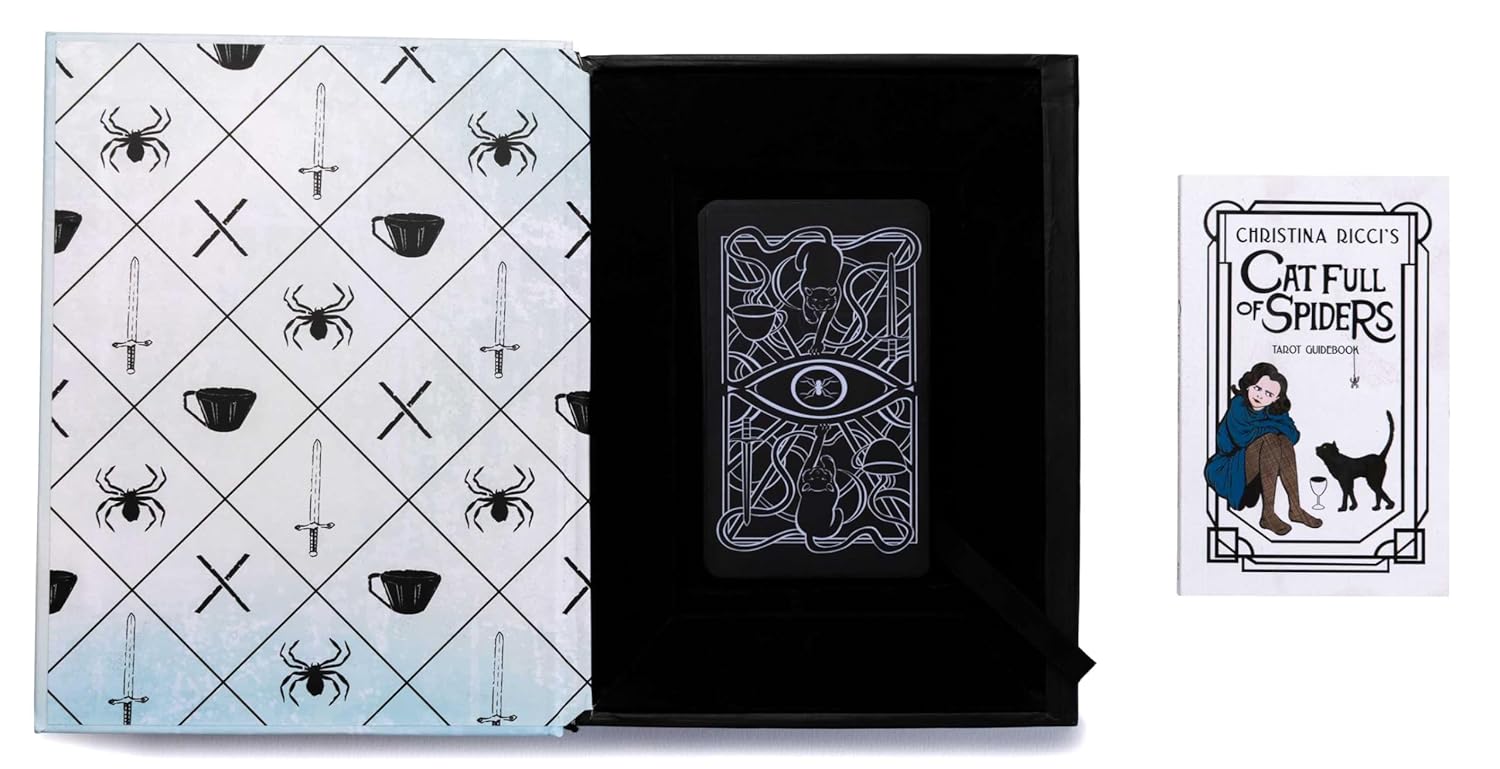 Christina Ricci's Cat Full of Spiders Taro kortos ir vadovas Insight Editions