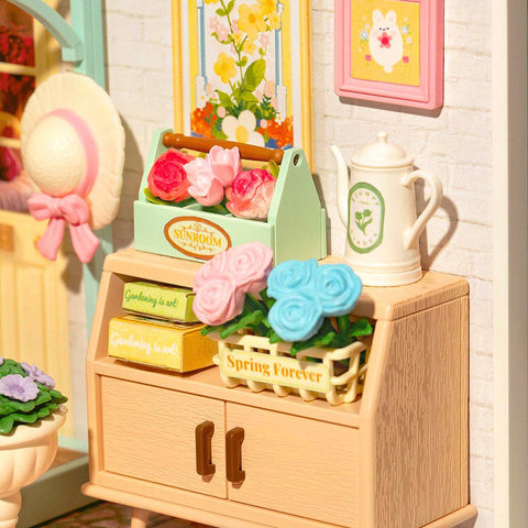 ŽYDINTIS SODELIS: tobula vieta miniatiūrinei popiečio arbatėlei - OBUOLYS