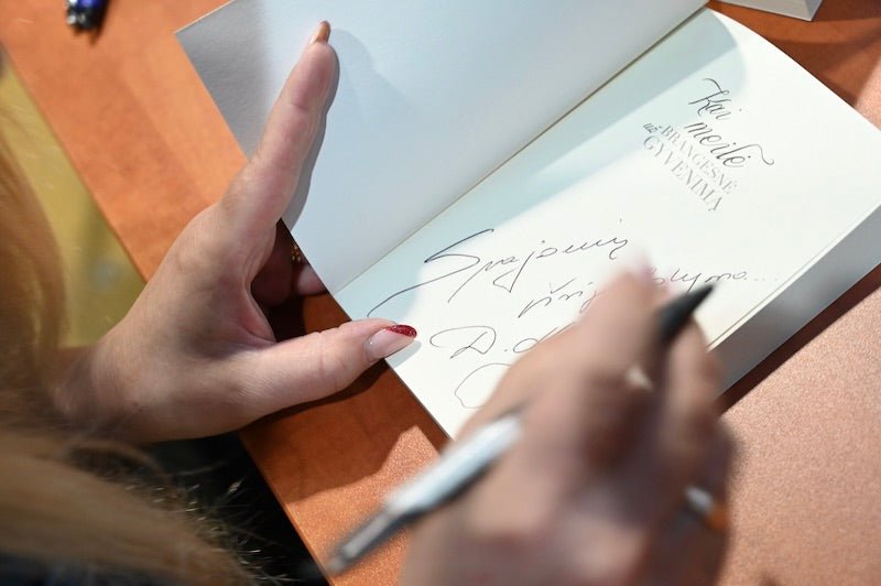 KAI MEILĖ BRANGESNĖ UŽ GYVENIMĄ: sugundžius visų geidžiamą turkų milijonierių, laukia ne viena staigmena... - OBUOLYS