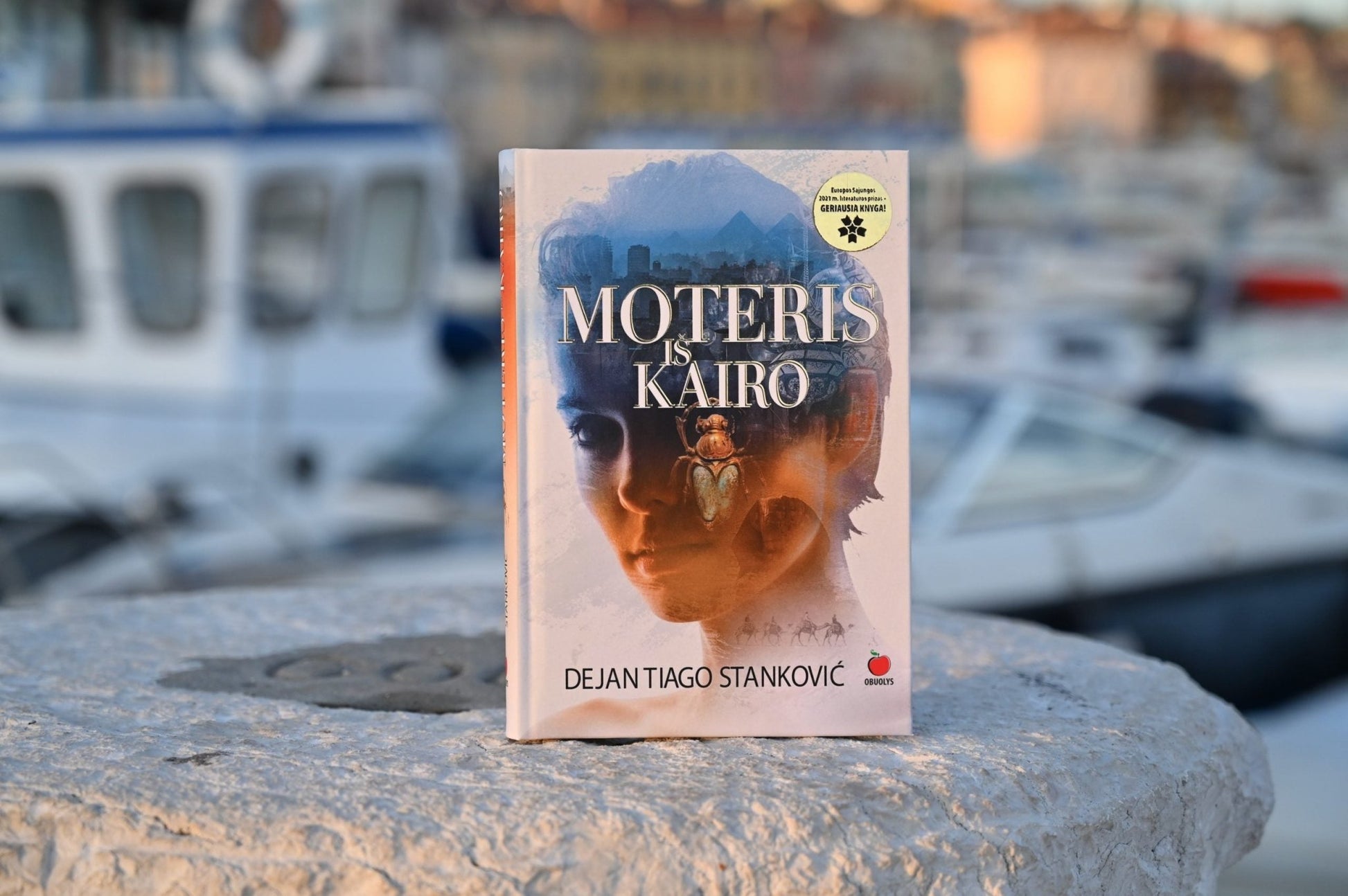 MOTERIS IŠ KAIRO: pelniusi 2021 m. Europos Sąjungos literatūros prizą – GERIAUSIA KNYGA - OBUOLYS
